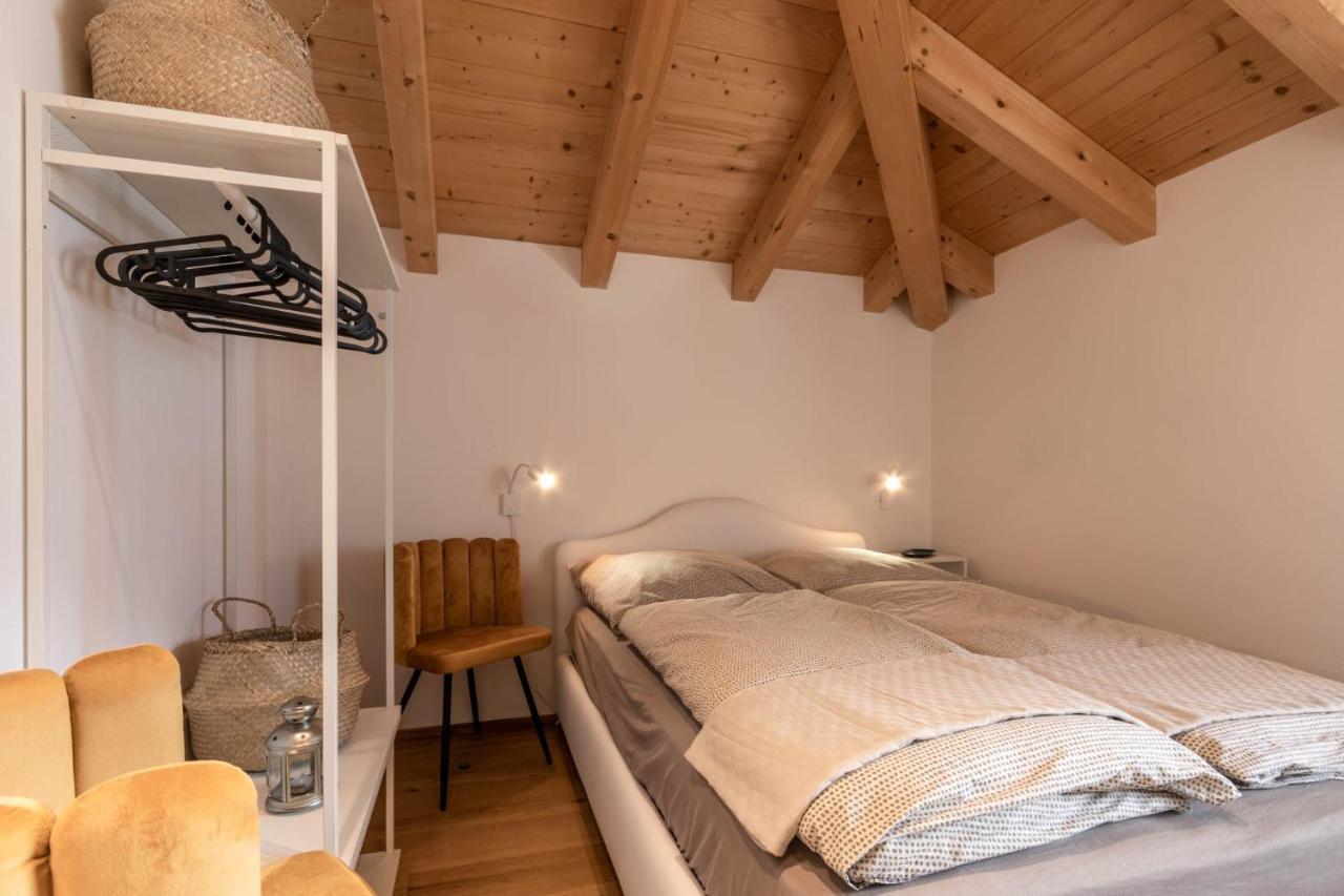 Casa Flora Lägenhet Toblach Exteriör bild