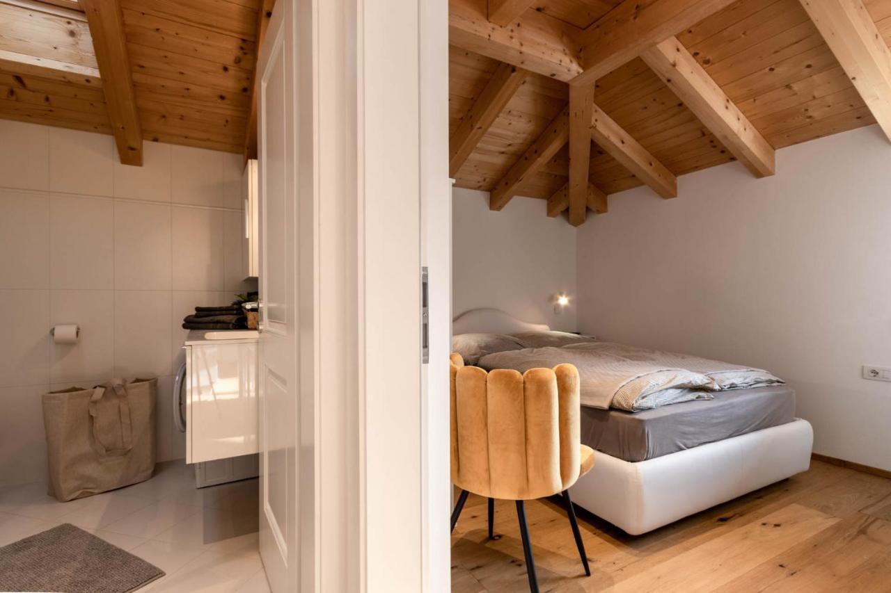 Casa Flora Lägenhet Toblach Exteriör bild